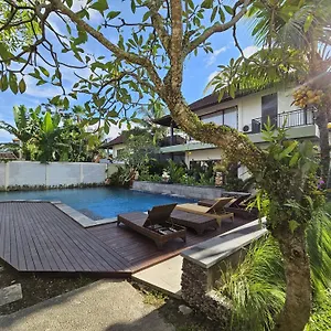Holiday park Putri Ayu, Ubud (Bali)